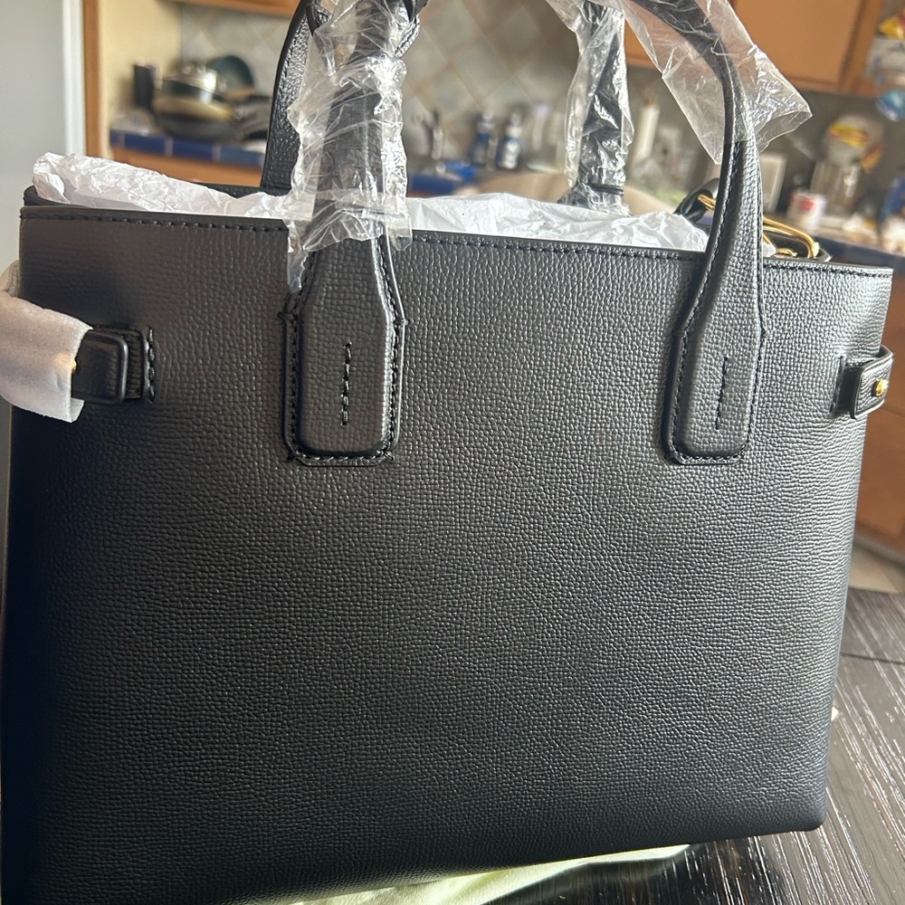 Brand new Burberry bag and wallet - Picture 6 of 11